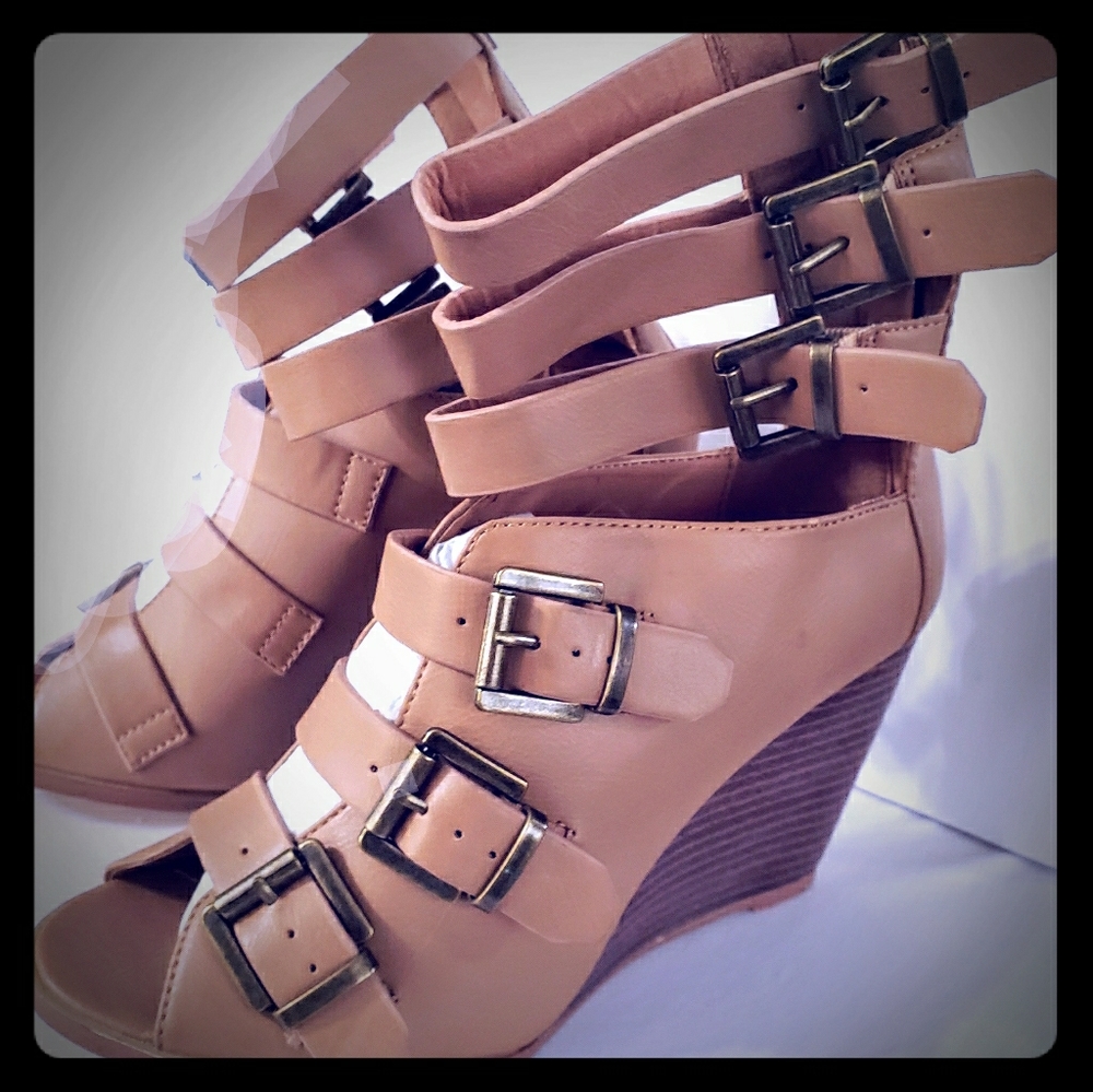 Gladiator wedge sandal